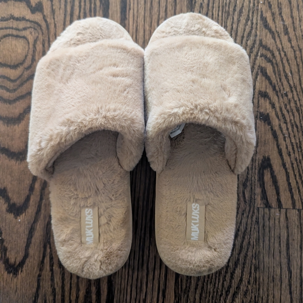 Muk Luks Beige Plush Slippers